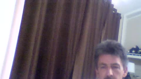 Snapshot of 333fffej chatting on June 21, 7:27 pm 333fffej online show from June 21, 7:27 pm