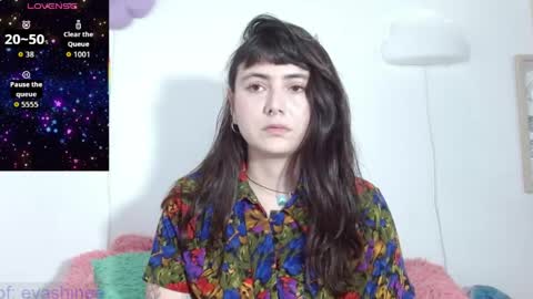 Snapshot of 333w4zh1n3 chatting on April 26, 6:16 pm Eva online show from April 26, 6:16 pm