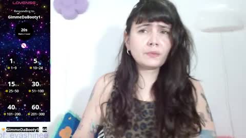 Snapshot of 333w4zh1n3 chatting on May 10, 3:28 pm Eva online show from May 10, 3:28 pm