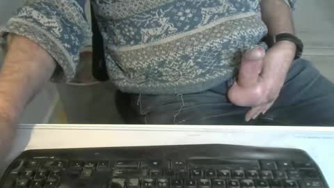 Snapshot of 3390soeren chatting on February 5, 12:54 pm Soeren online show from February 5, 12:54 pm