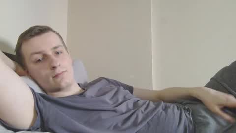 Snapshot of 3andy3 chatting on March 22, 8:07 am Andy online show from March 22, 8:07 am