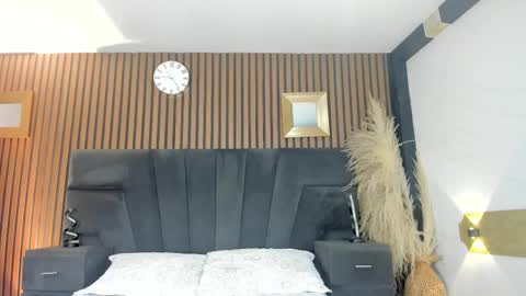 3X NAXAA online show from March 14, 1:49 pm