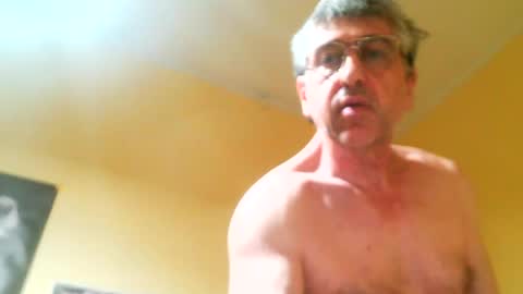 Snapshot of 41bigdick41 chatting on June 27, 11:21 pm 41bigdick41 online show from June 27, 11:21 pm