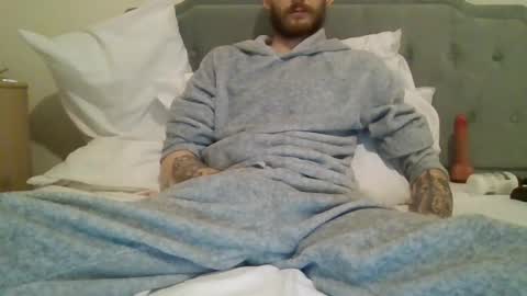 420feetloverr420 online show from March 5, 2:02 pm