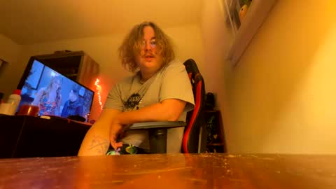 Snapshot of 420jizzva chatting on December 8, 2:49 am Daddythickdick420 online show from December 8, 2:49 am