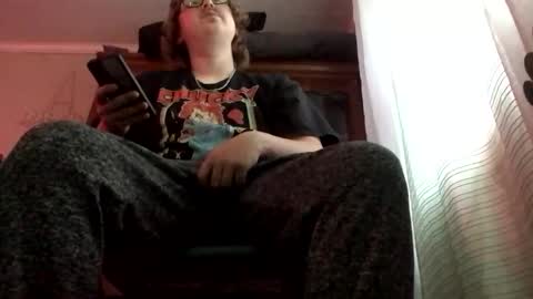 Snapshot of 420jizzva chatting on June 3, 11:43 pm Daddythickdick420 online show from June 3, 11:43 pm