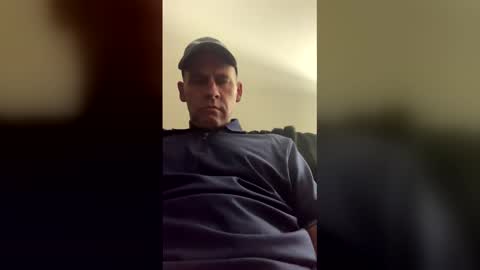 4nuf online show from March 1, 1:07 am