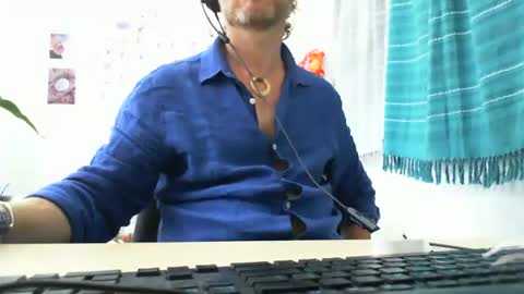 555tony555 online show from January 14, 11:05 pm