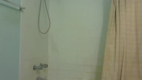 Snapshot of 5m0o74a55 chatting on February 9, 1:09 am 5m0o74a55 online show from February 9, 1:09 am