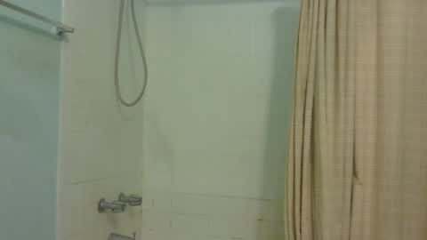 Snapshot of 5m0o74a55 chatting on February 27, 10:54 pm 5m0o74a55 online show from February 27, 10:54 pm