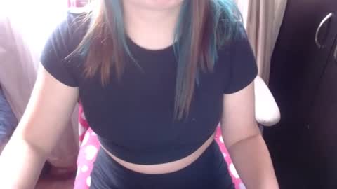 Snapshot of 666maskgirl chatting on June 13, 5:11 pm SHANNON online show from June 13, 5:11 pm