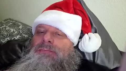 Snapshot of 69singledad79 chatting on December 23, 5:38 am 69singledad79 online show from December 23, 5:38 am