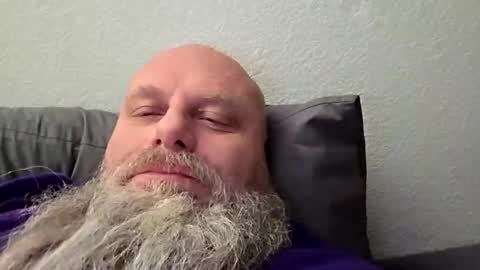 Snapshot of 69singledad79 chatting on May 27, 7:33 pm 69singledad79 online show from May 27, 7:33 pm