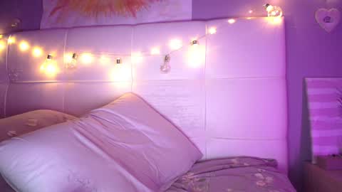 lil J online show from December 24, 12:22 pm