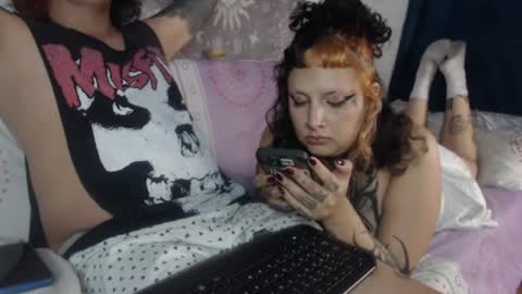 Snapshot of 6mey6mey6 chatting on June 11, 3:26 am 6mey6mey6 online show from June 11, 3:26 am