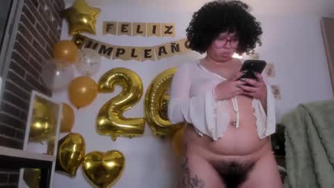 Snapshot of 6nalanie chatting on December 30, 3:03 am 6nalanie online show from December 30, 3:03 am