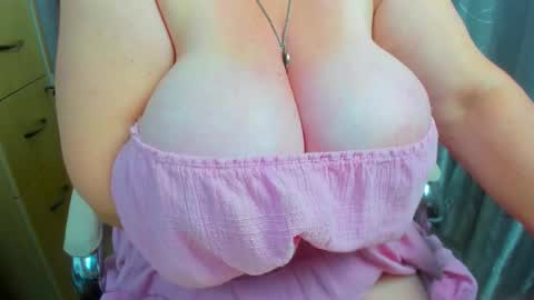 Brendi online show from November 17, 2:56 pm