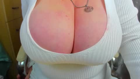 Brendi online show from February 21, 8:15 am