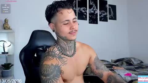 Stefan online show from May 13, 9:44 pm