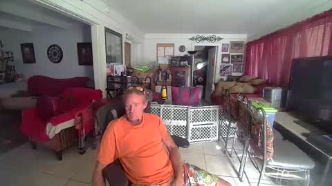 Snapshot of 86406stud chatting on September 20, 11:39 pm 86406stud online show from September 20, 11:39 pm