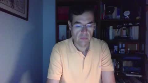 8age online show from September 15, 10:54 pm