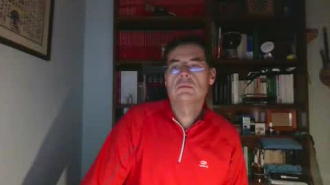 8age online show from November 16, 10:15 pm