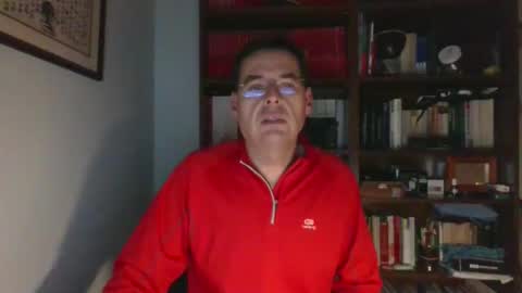 8age online show from December 16, 10:15 pm