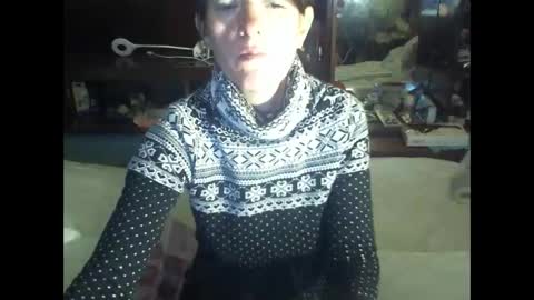 Snapshot of 8mistress8 chatting on December 4, 7:12 pm 8MISTRESS8 online show from December 4, 7:12 pm