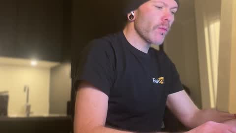 Snapshot of 99tokensforme chatting on February 3, 3:26 am Dr. Ivar online show from February 3, 3:26 am