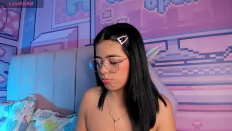 Alice  online show from March 1, 3:52 am