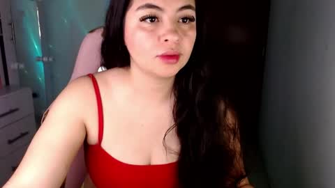 Snapshot of _aafrodita__ chatting on June 8, 10:37 am Alexa online show from June 8, 10:37 am