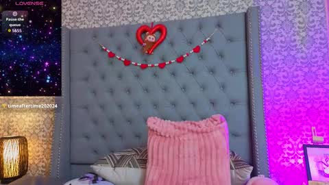 Snapshot of _abbyrouse_ chatting on February 24, 2:20 am Abby online show from February 24, 2:20 am