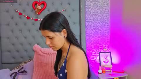 Snapshot of _abbyrouse_ chatting on February 24, 4:38 pm Abby online show from February 24, 4:38 pm