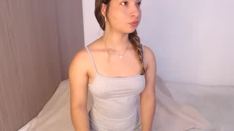 Snapshot of _abrill_20 chatting on May 3, 2:56 pm _abrill_20 online show from May 3, 2:56 pm