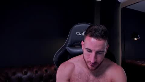 _adamcoper_ online show from November 29, 2:53 pm