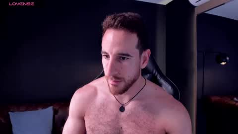 _adamcoper_ online show from April 12, 2:22 pm