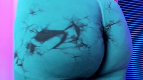 _aithanaa_ online show from January 9, 8:43 pm