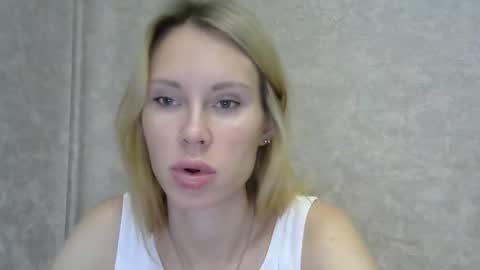 _alex1819 online show from November 13, 7:18 am