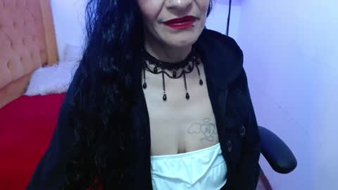 Snapshot of _alexandrajones chatting on January 31, 6:13 am Alexandra online show from January 31, 6:13 am