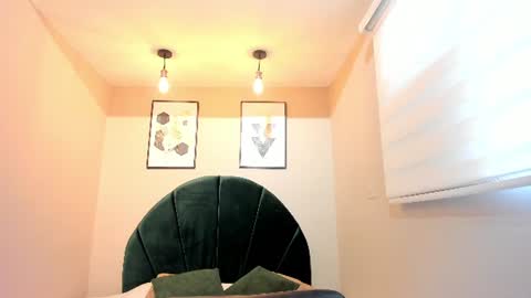 Snapshot of _alice08_ chatting on June 30, 12:06 pm online show from June 30, 12:06 pm