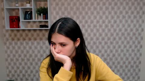 Alice online show from January 3, 9:15 pm