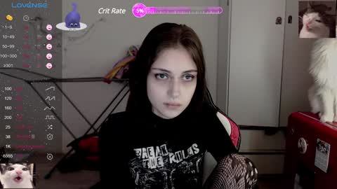 Snapshot of _alisa_in_wonderland chatting on February 3, 2:24 pm Charlotte and Alex online show from February 3, 2:24 pm