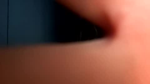 Snapshot of _alyson chatting on February 25, 4:35 am _alyson online show from February 25, 4:35 am