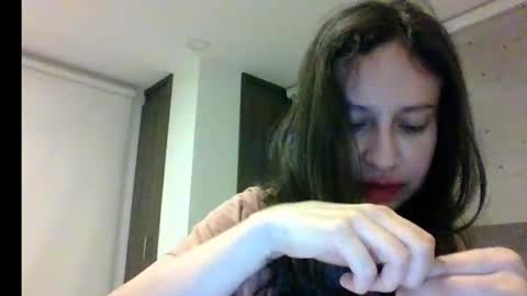 Snapshot of _alyson chatting on October 22, 4:02 am _alyson online show from October 22, 4:02 am