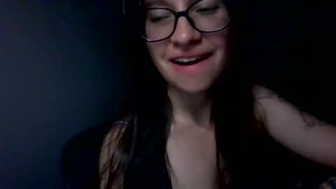 _alyson online show from May 27, 7:16 am