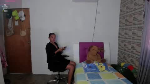 AMELIA  online show from April 12, 5:29 pm