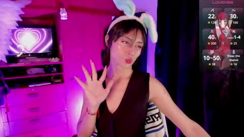 Angell Dustt  online show from April 12, 3:11 am