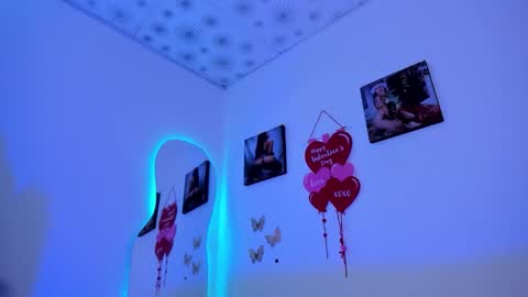 Snapshot of _angelnaugthy_ chatting on February 20, 2:52 am ANGEL online show from February 20, 2:52 am