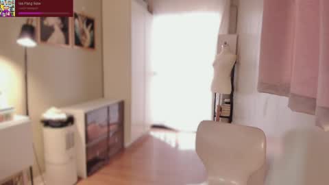 annie . online show from March 22, 4:27 am