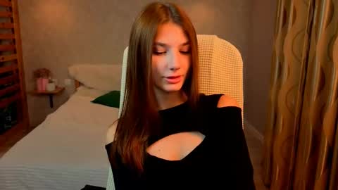 Snapshot of _annahoney_ chatting on November 24, 2:33 am Ana online show from November 24, 2:33 am